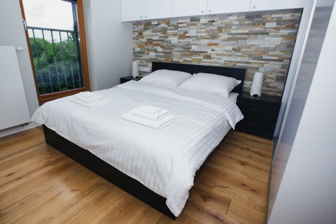 Apartament "Park Lotnikow" Krakow Ngoại thất bức ảnh